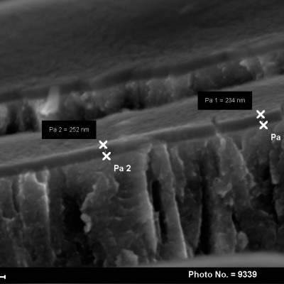 Dickschichtpassivierung in rasterelektronenmikroskopischer Aufnahme (in Zusammenarbeit mit IFW Essen GmbH)