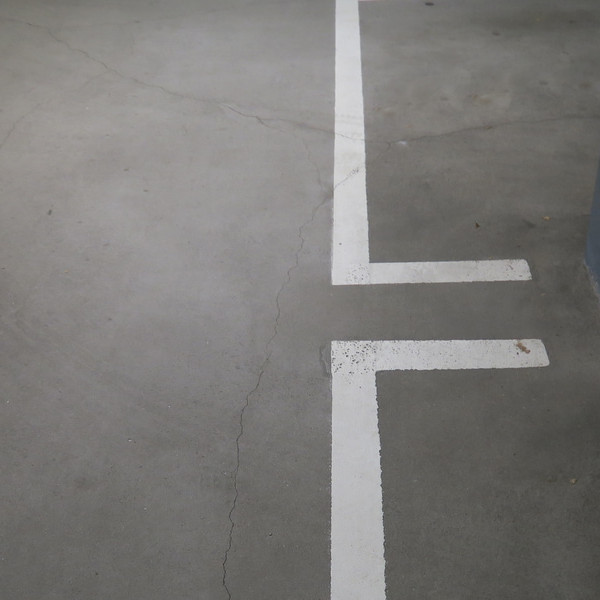 Setzrisse im Fundament